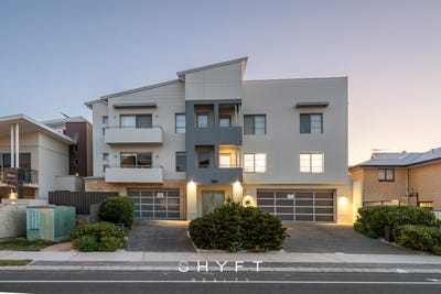 /international/au/2-201-anchorage-drive-mindarie-wa-151139208/