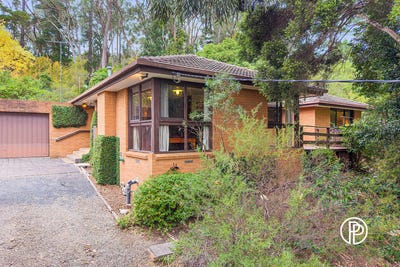 /international/au/19-warrawee-road-mount-evelyn-vic-151173088/