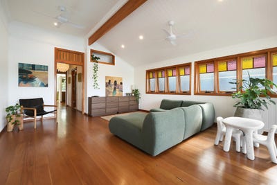 /international/au/2-128-sunshine-parade-miami-qld-151317076/