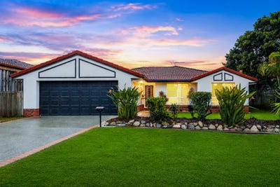 /international/au/39-isaacs-way-wakerley-qld-151501012/