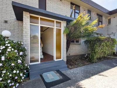 /international/au/unit-3-44-46-hiller-street-devonport-tas-151520540/