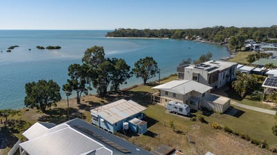 /international/au/6-moreton-street-toogoom-qld-148616720/