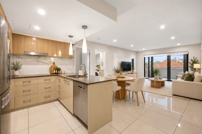 /international/au/20-3-harrys-road-taringa-qld-152650680/