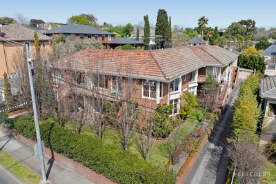 /international/au/7-656-toorak-road-toorak-vic-152553460/