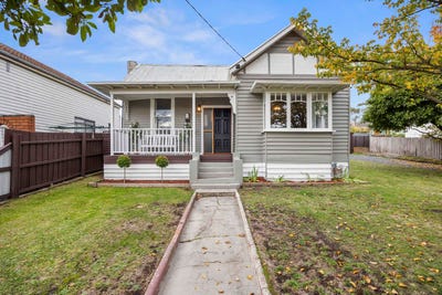 /international/au/704-lydiard-street-north-soldiers-hill-vic-151259160/