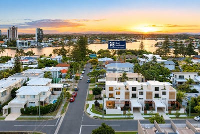 /international/au/1-2-3-19-norfolk-avenue-avenue-surfers-paradise-qld-152457132/