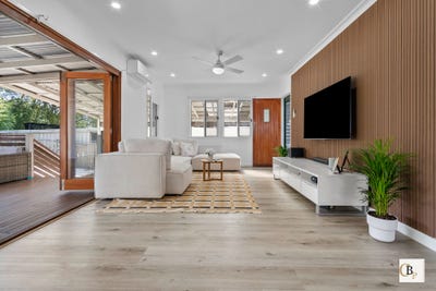 /international/au/186-creek-road-mount-gravatt-east-qld-152133436/