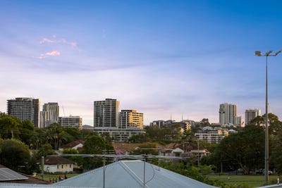 /international/au/35-125-bulimba-street-bulimba-qld-151035428/