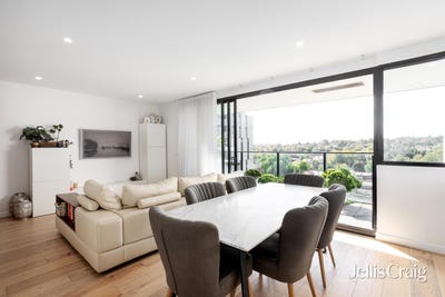 /international/au/504-7-montrose-street-hawthorn-east-vic-150956844/