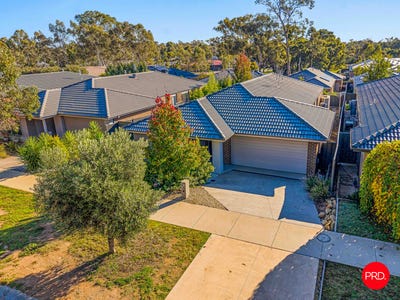/international/au/48-coomoora-circuit-strathfieldsaye-vic-151243720/