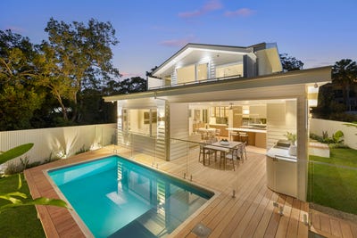 /international/au/4b-cambridge-avenue-narraweena-nsw-151271236/