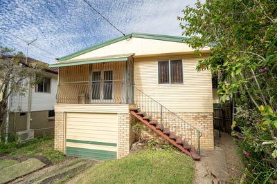 /international/au/1-myall-street-norman-park-qld-148512476/