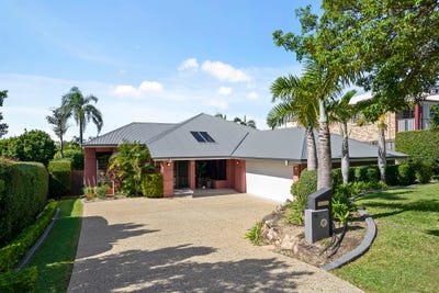 /international/au/12-wattle-close-bridgeman-downs-qld-151163332/