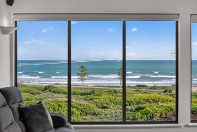 /international/au/142-newell-avenue-middleton-sa-151391716/