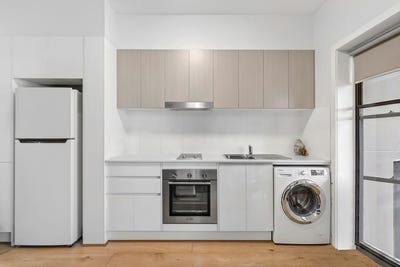 /international/au/8-4-highfields-circuit-port-macquarie-nsw-150648820/