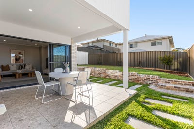 /international/au/4-pelican-st-teralba-nsw-150814128/
