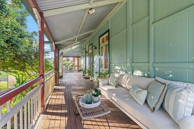 /international/au/79-passage-street-cleveland-qld-147862644/
