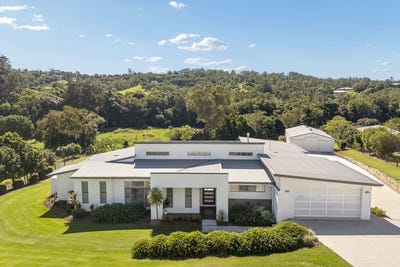/international/au/32-currell-circuit-samford-valley-qld-151219612/