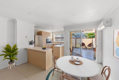 /international/au/148-128-benowa-road-southport-qld-151902424/