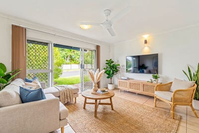 /international/au/7-17-trinity-beach-road-trinity-beach-qld-150527036/