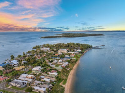 /international/au/77-colburn-avenue-victoria-point-qld-148690188/?lang=zh-cn