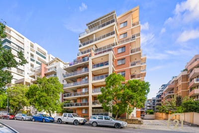 /international/au/12-8-10-lachlan-street-liverpool-nsw-150604984/
