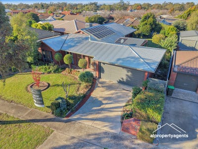 /international/au/15-penny-avenue-horsham-vic-151463448/