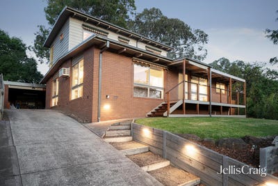 /international/au/10-parook-court-diamond-creek-vic-151119116/