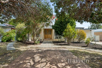 /international/au/11-otterden-street-gosnells-wa-152581900/