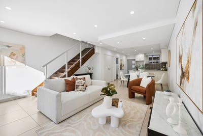 /international/au/7-84-86-burwood-road-croydon-park-nsw-151470468/