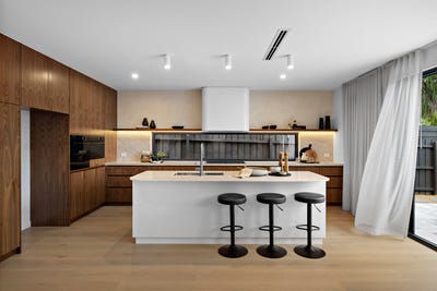 /international/au/2a-fulton-avenue-mornington-vic-151277684/