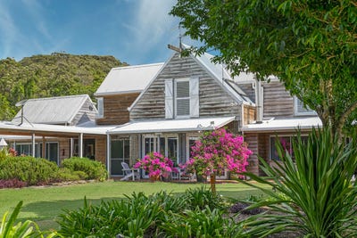 /international/au/1126-point-plomer-road-crescent-head-nsw-150818608/