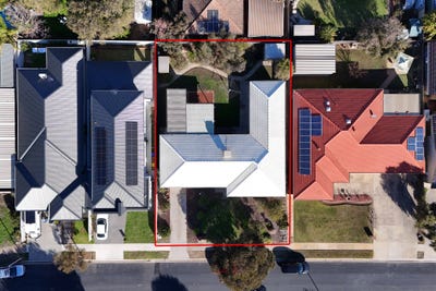 /international/au/20-woodlake-avenue-west-lakes-sa-148355360/