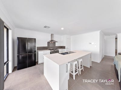 /international/au/114-palmerston-loop-hilbert-wa-151917740/