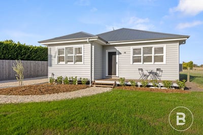 /international/au/19-west-street-clunes-vic-151258468/