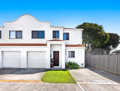 /international/au/8-77-bamboo-avenue-benowa-qld-148603280/?lang=zh-cn