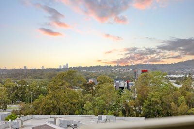 /international/au/1602-111-lindfield-road-helensvale-qld-151649224/