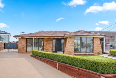 /international/au/12-hope-crescent-bossley-park-nsw-151562828/