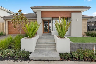 /international/au/29-rosehill-boulevard-mickleham-vic-151409508/