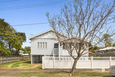 /international/au/12-rous-street-hendra-qld-152627772/