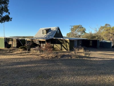 /international/au/57-nielsens-road-sugarloaf-qld-150852132/