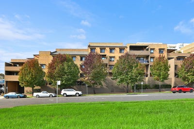 /international/au/15-8-12-wandella-road-miranda-nsw-151188580/