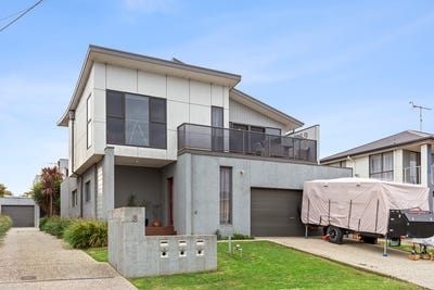 /international/au/1-8-canis-crescent-ocean-grove-vic-148436232/