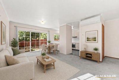 /international/au/5-9-torpy-place-jerrabomberra-nsw-150913968/