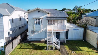 /international/au/16-scott-street-parramatta-park-qld-505139136/
