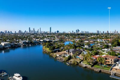 /international/au/50-river-crescent-broadbeach-waters-qld-148474984/