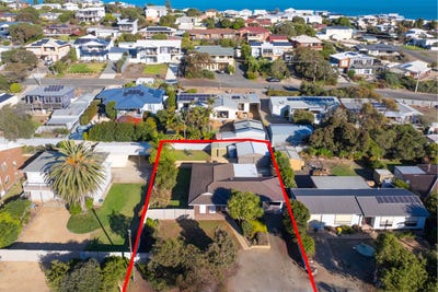 /international/au/103-north-terrace-port-elliot-sa-148132340/?lang=en