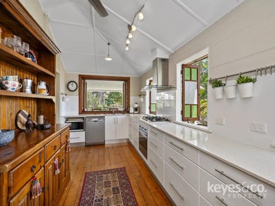 /international/au/37-roberts-street-hermit-park-qld-152500632/