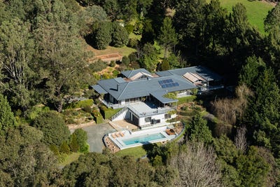 /international/au/194-moss-vale-road-kangaroo-valley-nsw-151245508/