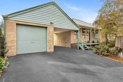 /international/au/2-302-yuille-street-buninyong-vic-151323312/